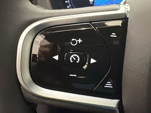 New 2026 Volvo XC60 B5 Ultra w/ Protection Package Premier image 13