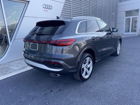 Certified 2025 Audi Q5 Premium Plus w/ Premium Plus image 13