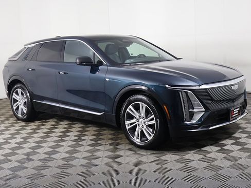 Used 2024 Cadillac Lyriq Tech w/ Driver Assist Package image 2