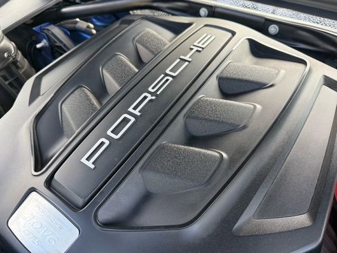 Used 2017 Porsche Macan GTS w/ Premium Package Plus image 45