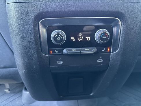 Certified 2023 Chevrolet Suburban High Country image 29