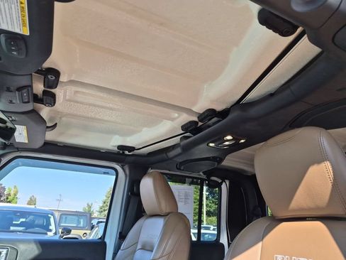 Certified 2020 Jeep Gladiator Rubicon AWD/4WD image 28
