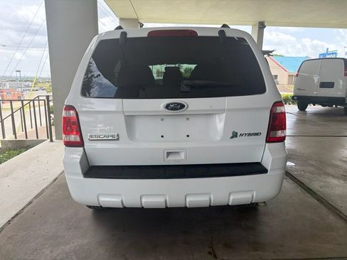 Used 2011 Ford Escape 2WD Hybrid image 4
