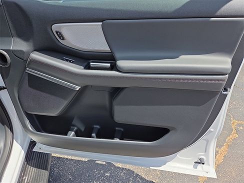 New 2025 Ford Expedition Max Active image 14