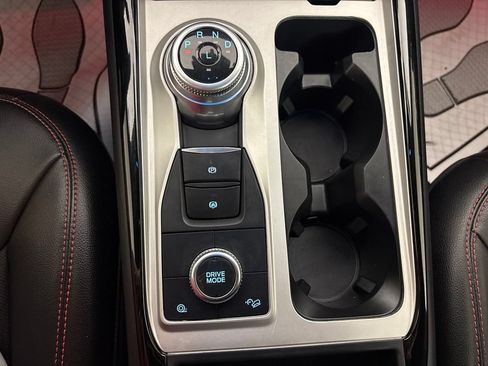Used 2023 Ford Explorer ST-Line AWD/4WD image 25
