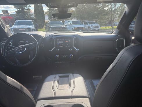 Used 2021 GMC Sierra 2500 AT4 w/ AT4 Premium Plus Package image 7