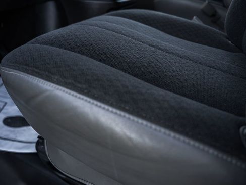 Used 2023 GMC Savana 2500 image 38