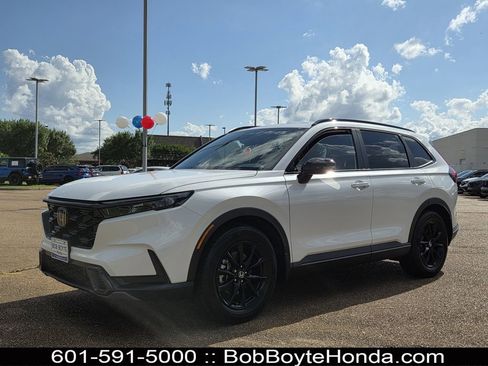 Used 2026 Honda CR-V Sport image 1