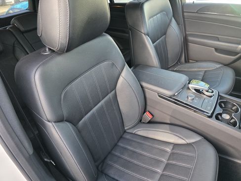 Used 2017 Mercedes-Benz GLE 350 4MATIC image 27
