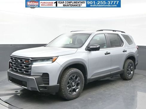 New 2026 Honda Pilot TrailSport image 1