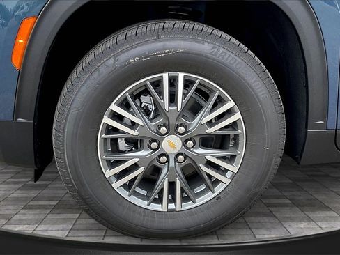 New 2026 Chevrolet Traverse LT w/ LPO, Floor Liner Package image 13