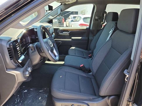 New 2025 GMC Sierra 1500 SLE w/ Preferred Package image 10