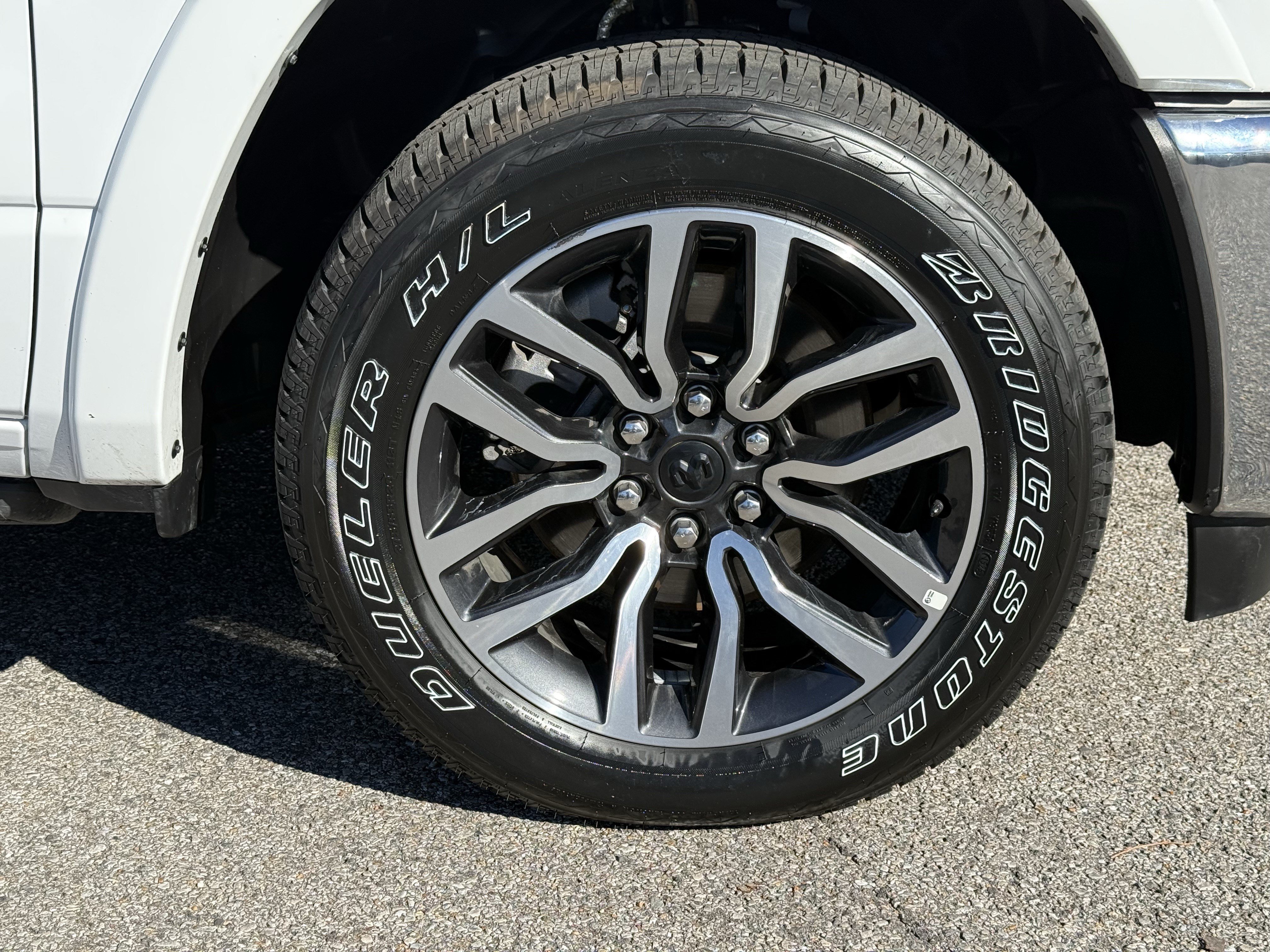 Used 2026 RAM 1500 Limited AWD/4WD image 13