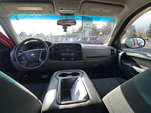 Used 2010 Chevrolet Silverado 1500 LS image 10
