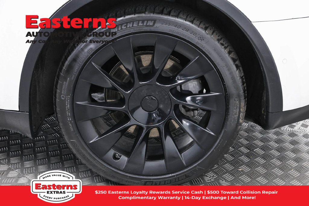 Used 2020 Tesla Model Y Long Range AWD/4WD image 27
