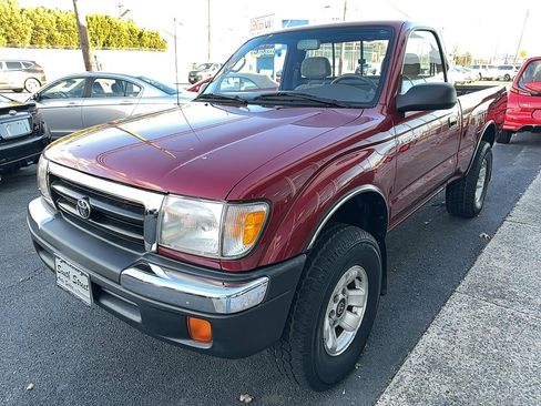 Used 2000 Toyota Tacoma 4x4 Regular Cab image 5