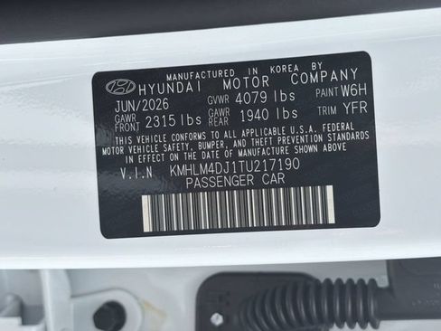 New 2026 Hyundai Elantra Hybrid FWD image 35