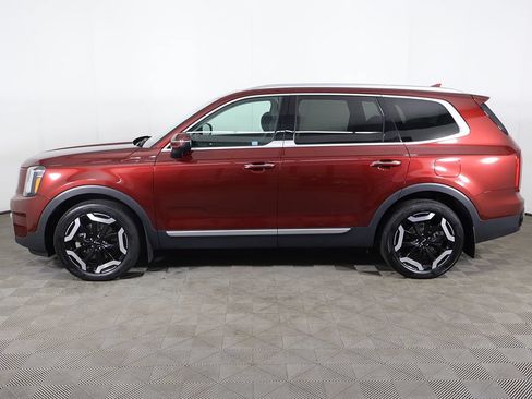 Certified 2023 Kia Telluride S w/ S Sunroof Package AWD/4WD image 19