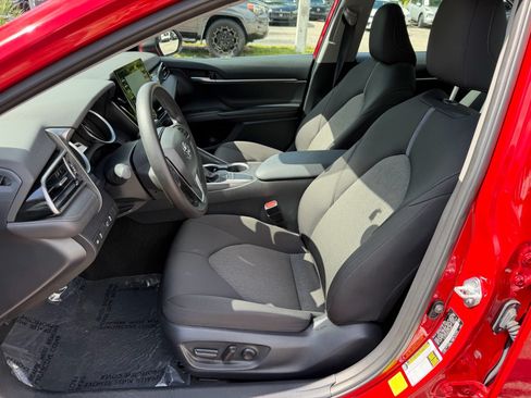 Certified 2026 Nissan Rogue SV AWD/4WD image 11