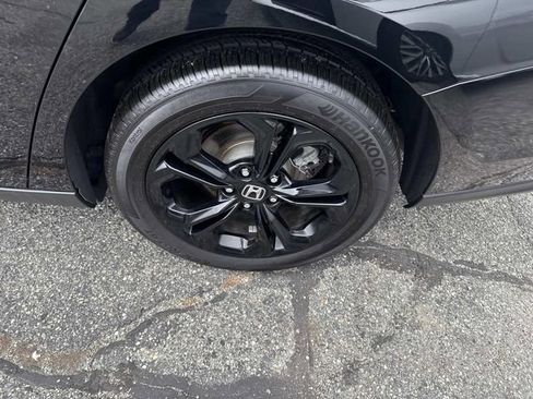 Used 2025 Honda Accord SE image 13