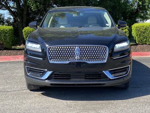 Used 2019 Lincoln Nautilus Reserve AWD/4WD image 13