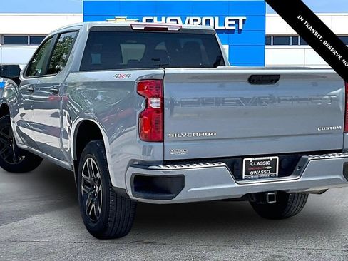 Used 2024 Chevrolet Silverado 1500 Custom AWD/4WD image 3