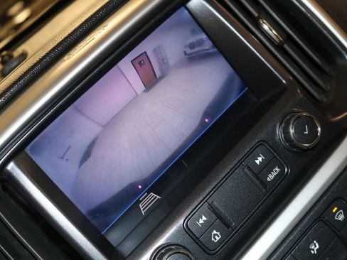 Used 2022 Chevrolet Colorado LT w/ Fleet Safety Package image 31