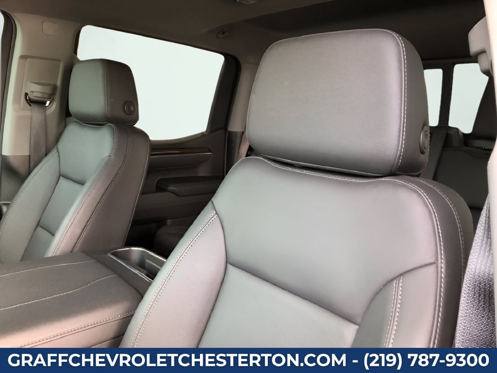 Used 2025 Chevrolet Silverado 1500 LT Trail Boss w/ Convenience Package II AWD/4WD image 18
