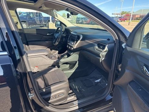 Certified 2023 GMC Acadia Denali w/ Black Diamond Edition image 16