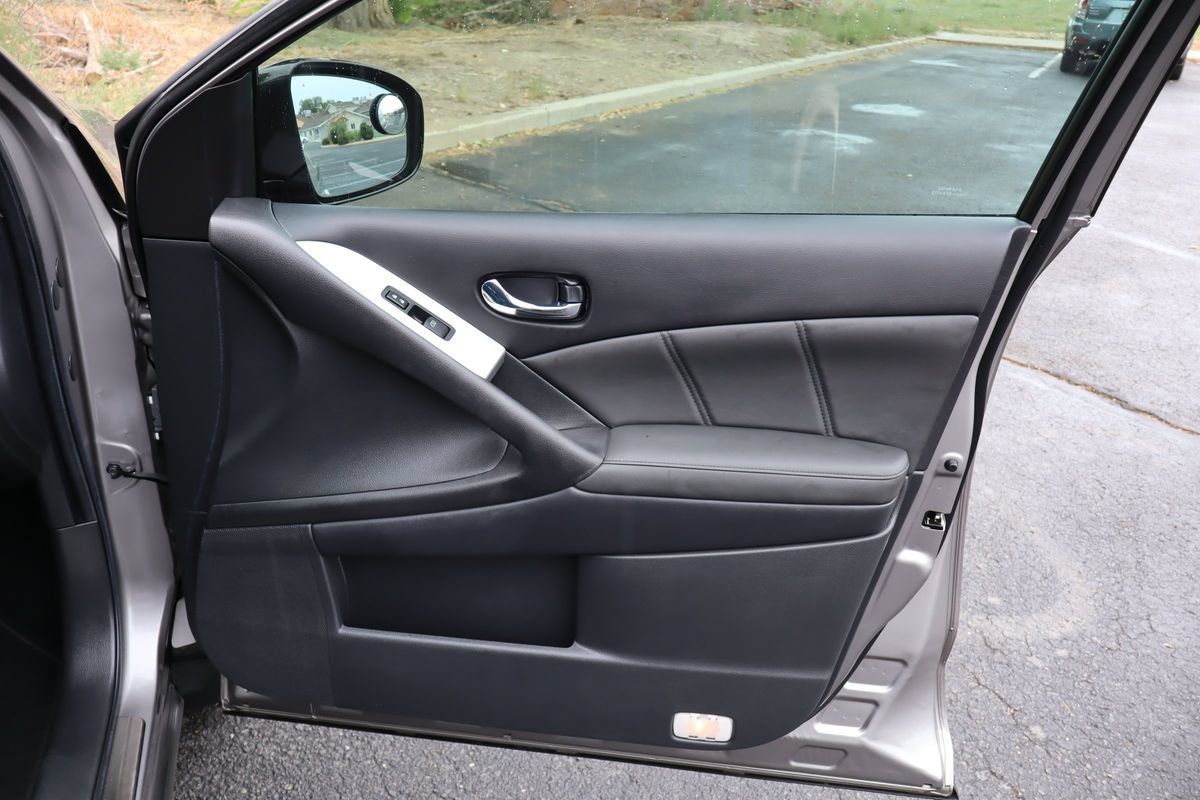 Used 2012 Nissan Murano SL AWD/4WD image 26