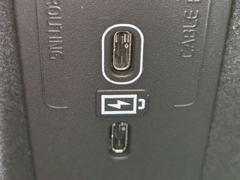 New 2026 Volvo XC60 B5 Core w/ Climate Package image 22