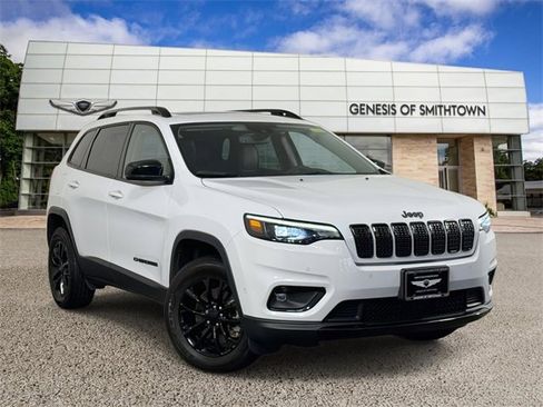 Used 2023 Jeep Cherokee Altitude Lux w/ Lux Elite Package image 1