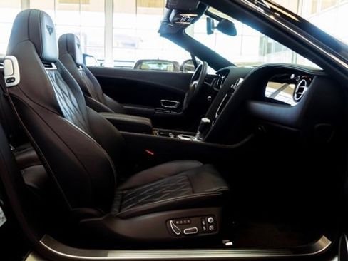 Used 2013 Bentley Continental Mulliner image 21