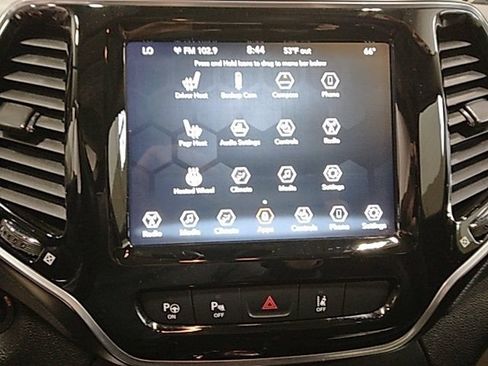 Used 2021 Jeep Cherokee Limited AWD/4WD image 22