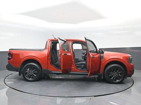 Certified 2024 Ford Maverick XLT w/ XLT Luxury Package AWD/4WD image 26
