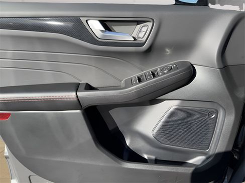 New 2025 Ford Escape ST-Line w/ Equipment Group 301A image 25
