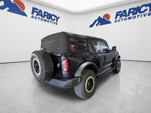 Used 2025 Ford Bronco Outer Banks w/ Sasquatch Package AWD/4WD image 4