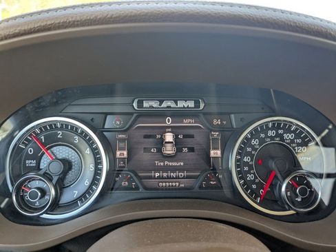 Used 2020 RAM 1500 Laramie image 11