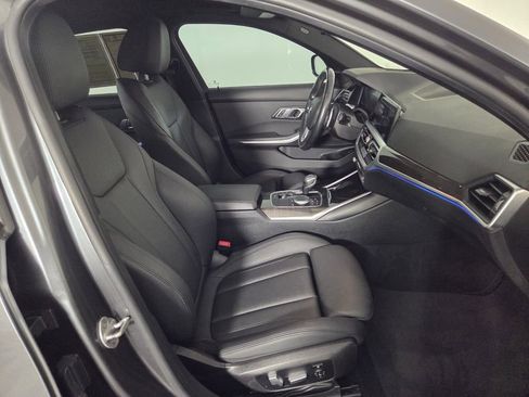 Used 2020 BMW 330i xDrive Sedan w/ Premium Package image 32