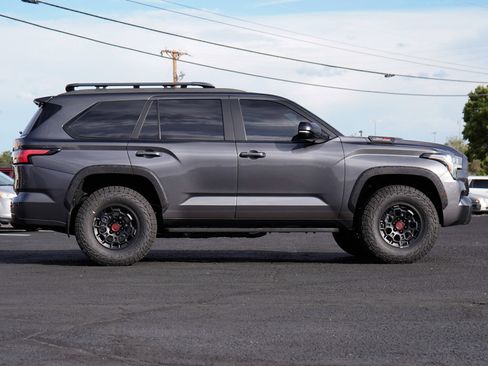 Used 2026 Toyota Sequoia TRD Pro AWD/4WD image 17