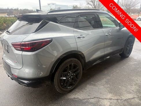 Used 2025 Chevrolet Blazer RS w/ Driver Confidence II Package image 5