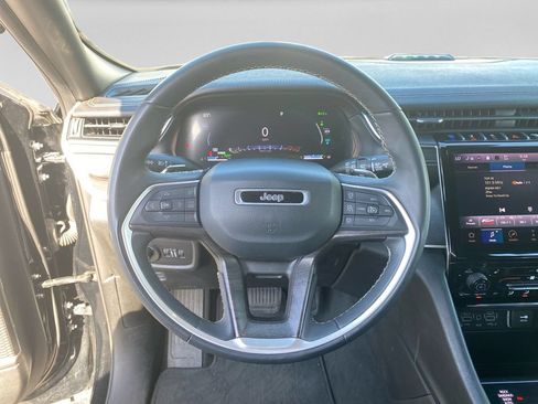 Used 2024 Jeep Grand Cherokee Limited 4xe AWD/4WD image 12