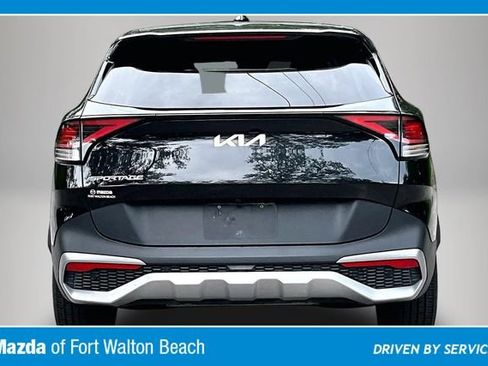 Used 2024 Kia Sportage LX FWD image 6