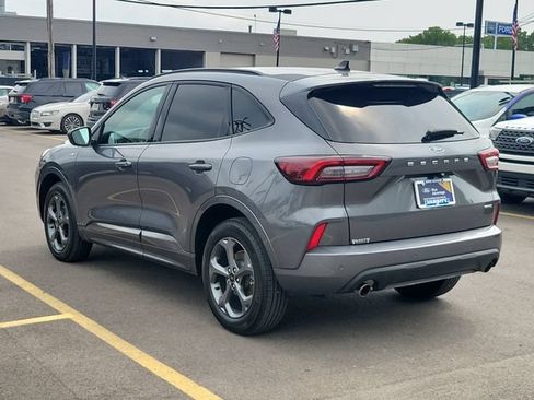 Certified 2024 Ford Escape ST-Line w/ Tech Pack #1 AWD/4WD image 3