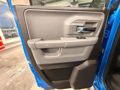 Certified 2024 RAM 1500 Classic SLT image 38