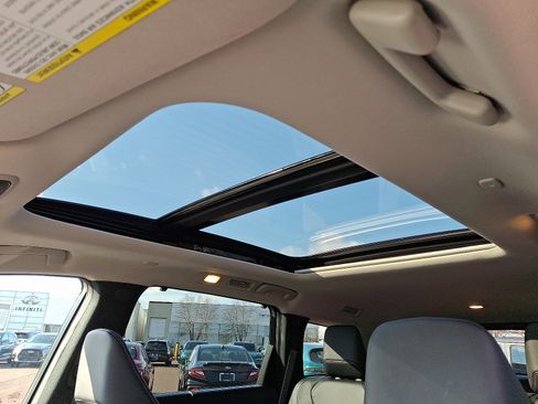 Certified 2025 INFINITI QX60 Luxe image 15