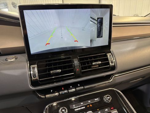 Used 2022 Lincoln Navigator L Black Label image 20