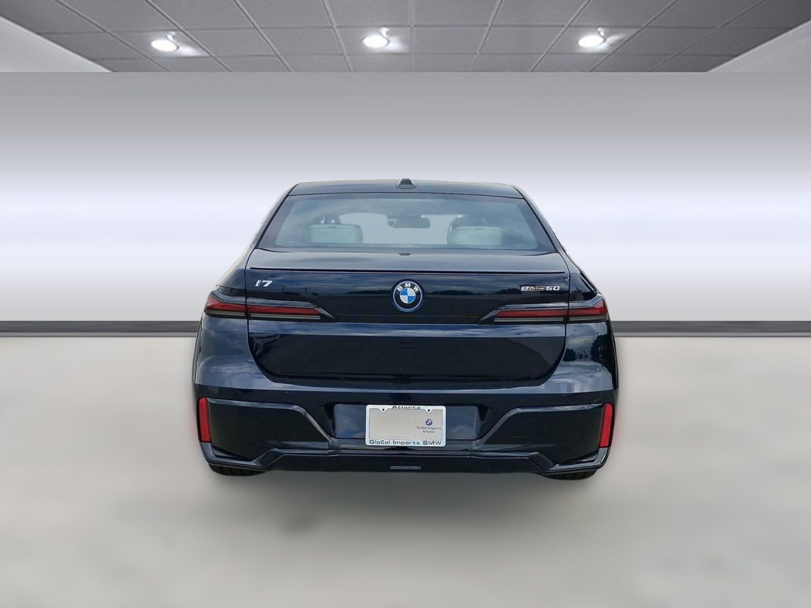 Used 2026 BMW i7 eDrive50 w/ M Sport Package RWD image 10