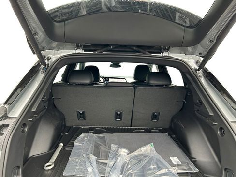 New 2026 Chevrolet Equinox EV LT w/ LPO, Blackout Package FWD image 19