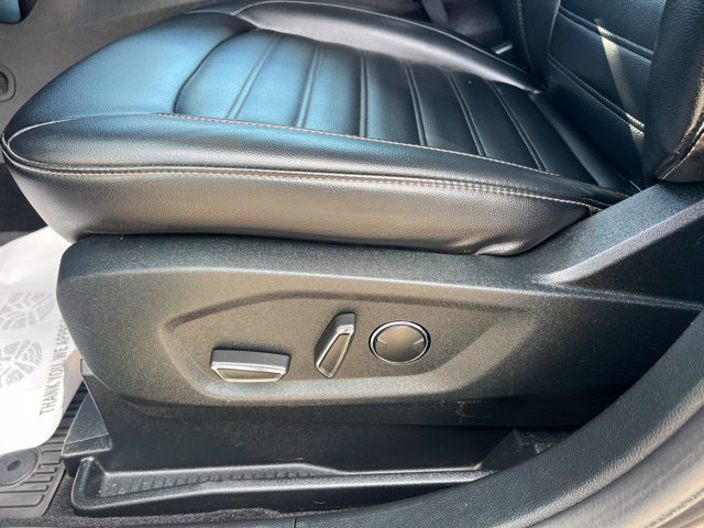 Used 2019 Ford Edge SEL w/ Equipment Group 201A AWD/4WD image 23